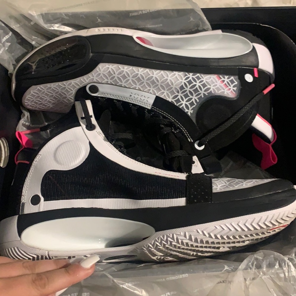 Jordan mens shoe “Chinese new year”
